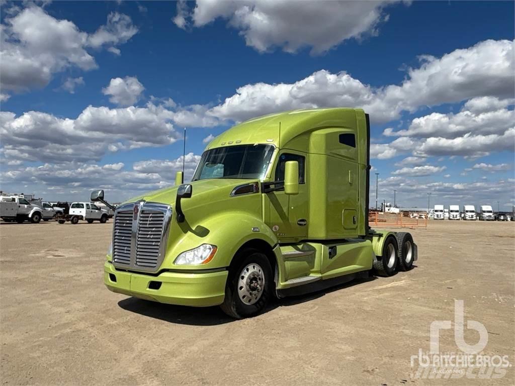 Kenworth T680 Conventional Trucks / Tractor Trucks
