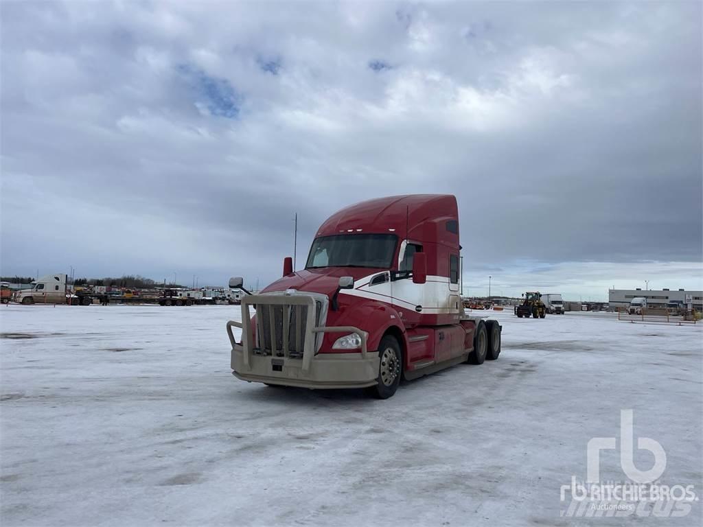 Kenworth T680 Conventional Trucks / Tractor Trucks