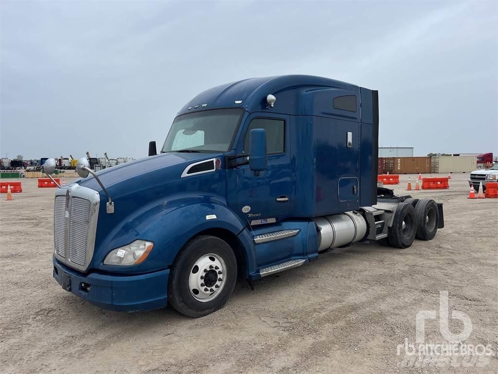 Kenworth T680 Conventional Trucks / Tractor Trucks