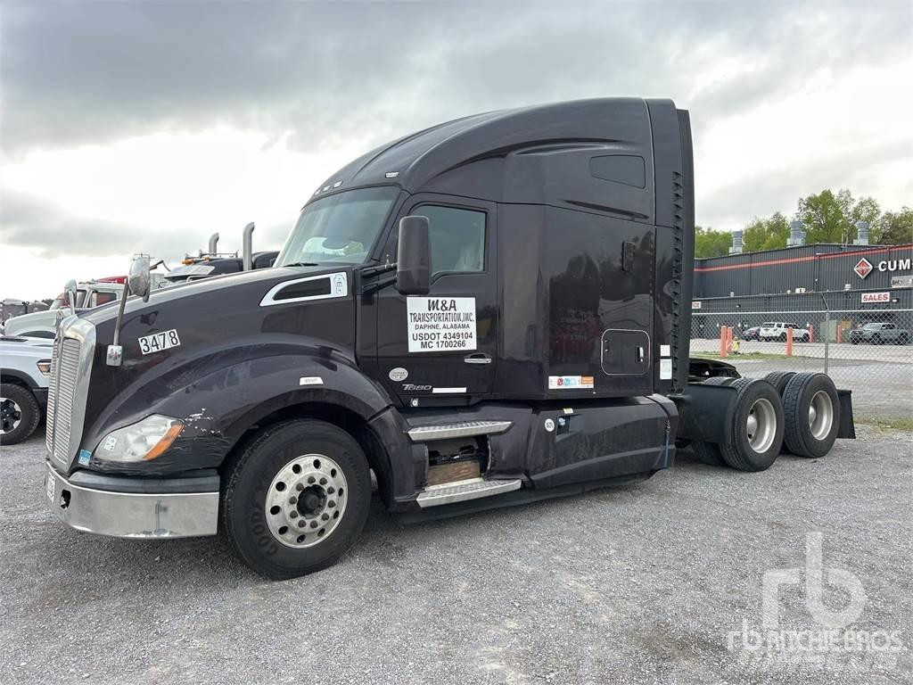 Kenworth T680 Conventional Trucks / Tractor Trucks