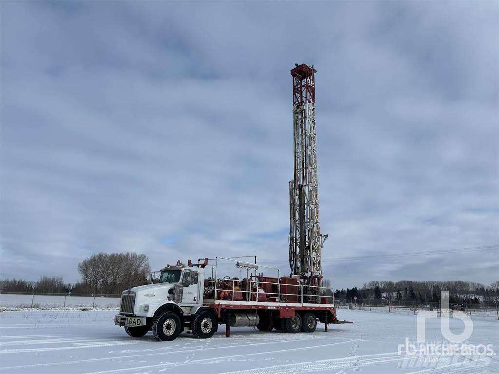 Kenworth T800 Digger Derricks trucks