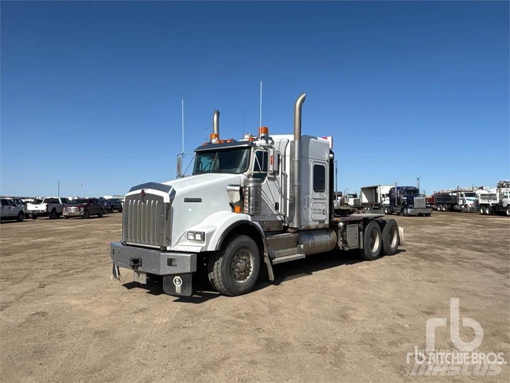 Kenworth T800 Winch trucks