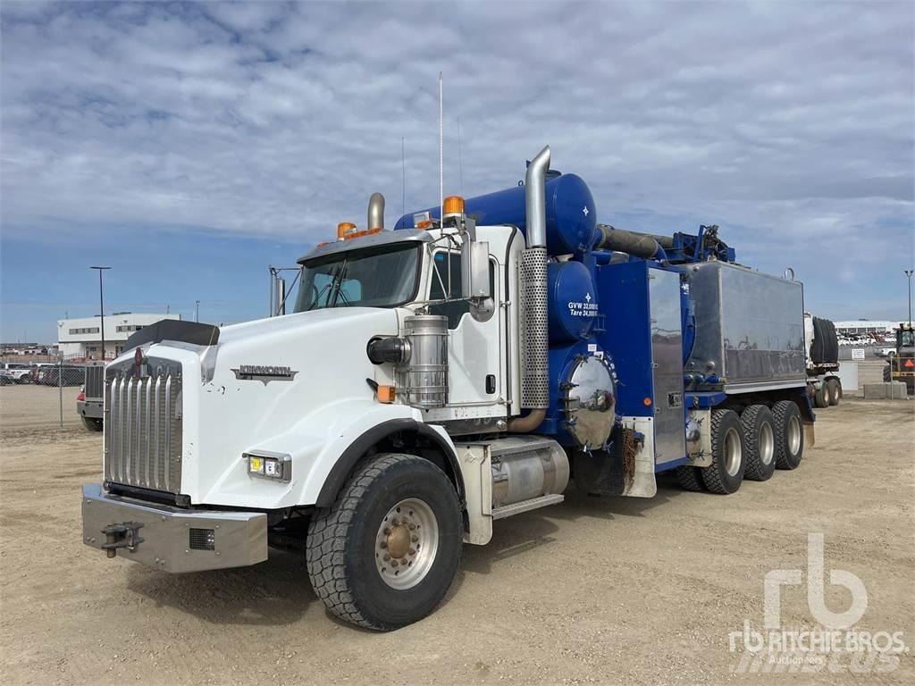 Kenworth T800 Vacuum Trucks