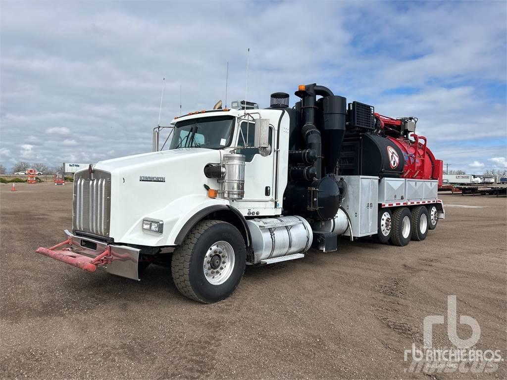 Kenworth T800 Vacuum Trucks