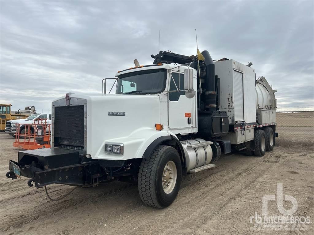 Kenworth T800 Vacuum Trucks