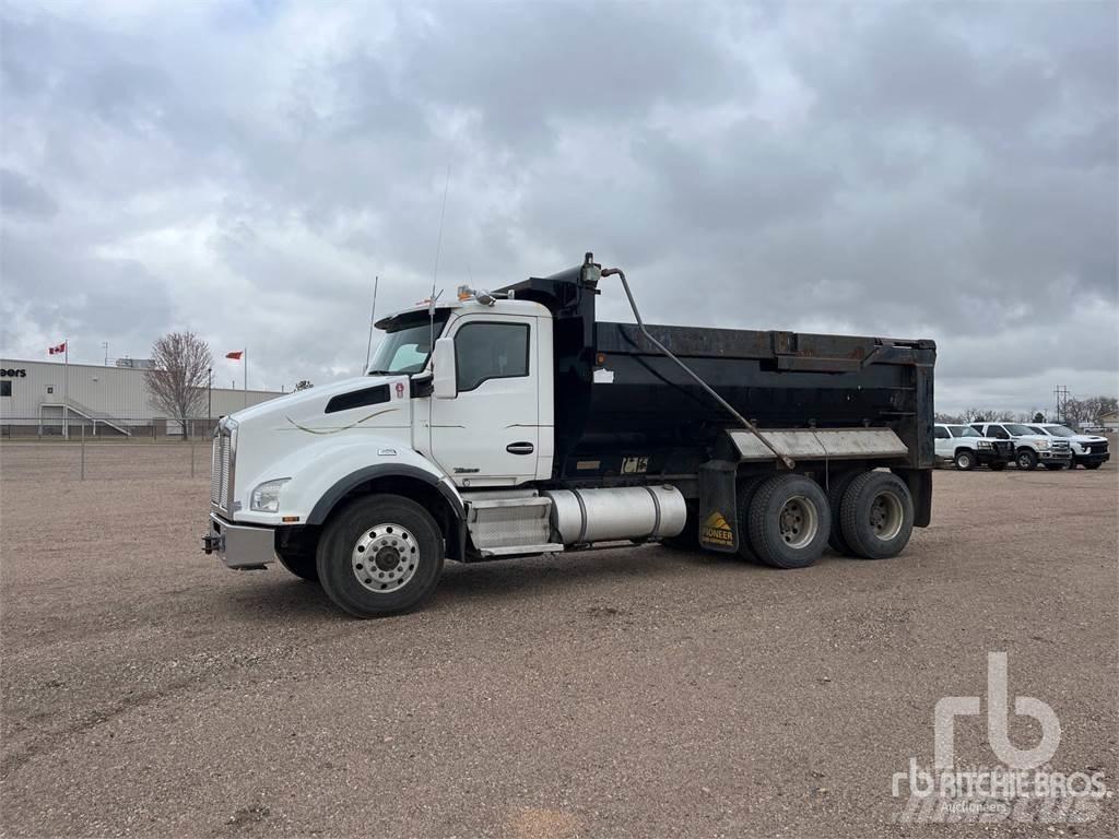 Kenworth T880 Dump Trucks