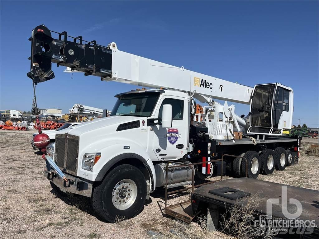 Kenworth T880 Boom / Crane / Bucket Trucks