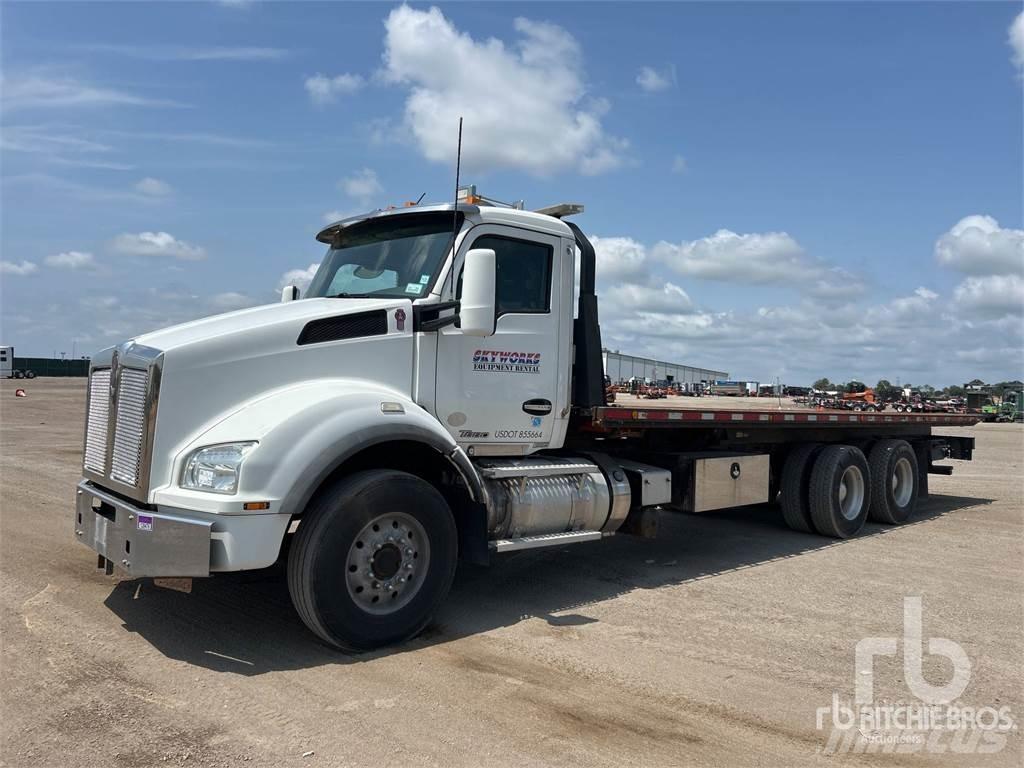 Kenworth T880 Flatbed Trucks