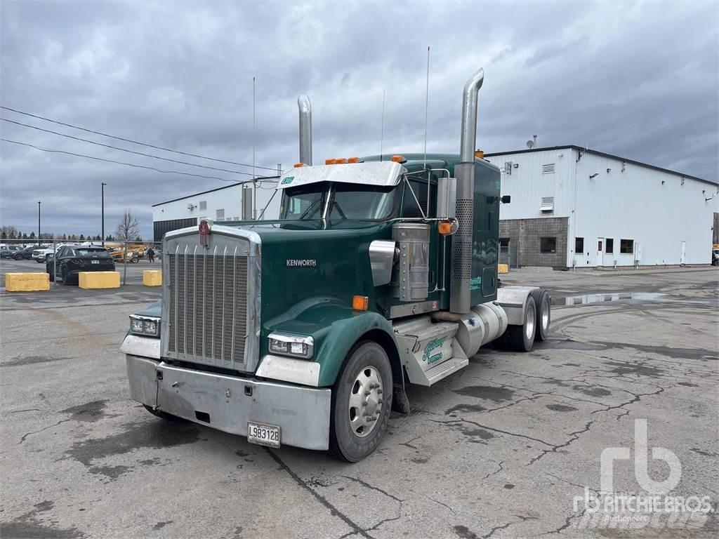 Kenworth W900 Conventional Trucks / Tractor Trucks