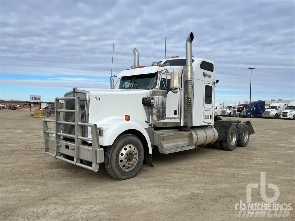 Kenworth W900 Conventional Trucks / Tractor Trucks
