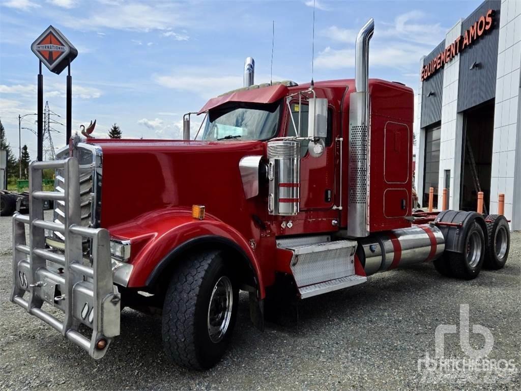 Kenworth W900 Conventional Trucks / Tractor Trucks