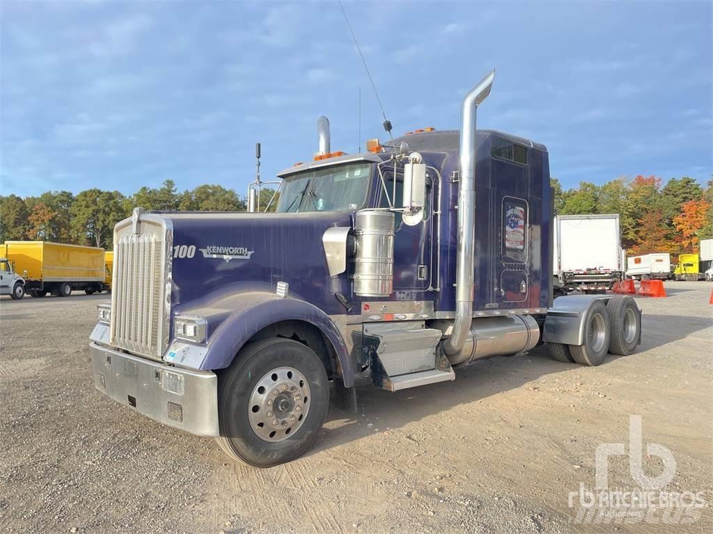 Kenworth W900 Conventional Trucks / Tractor Trucks