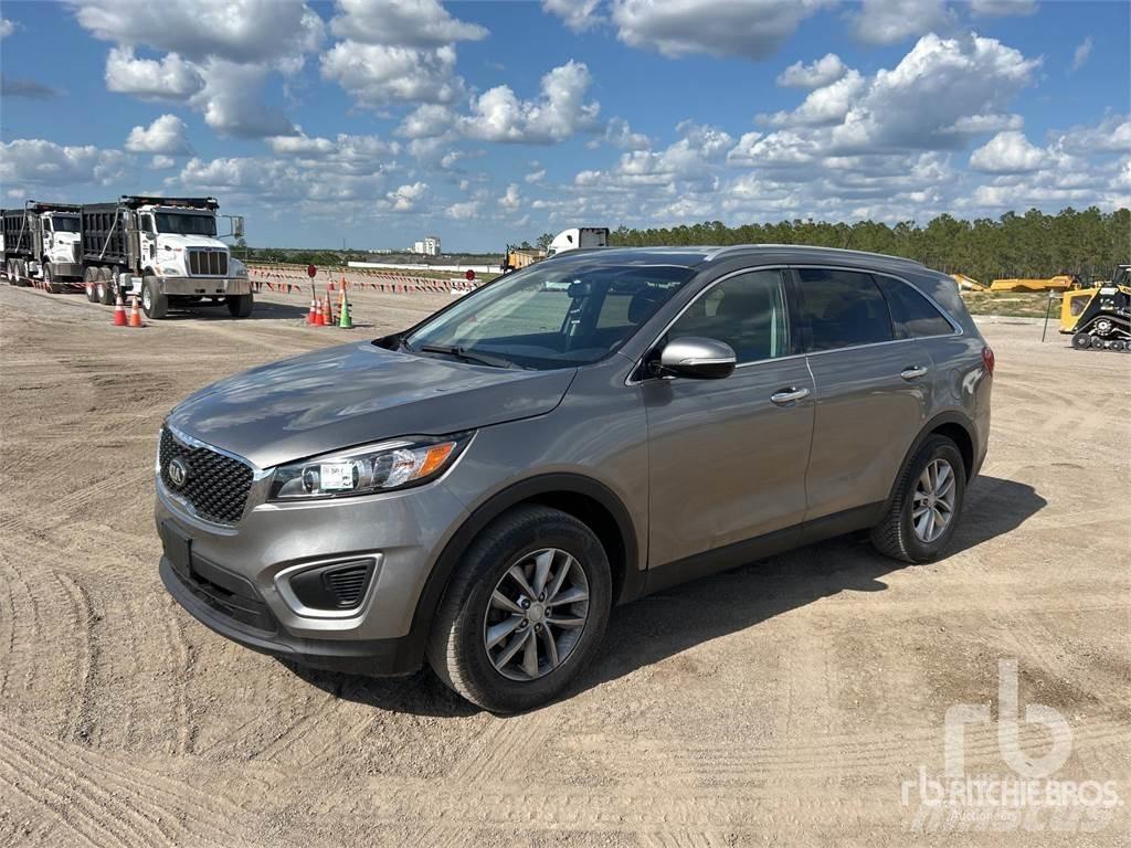 Kia SORENTO Pickup Trucks