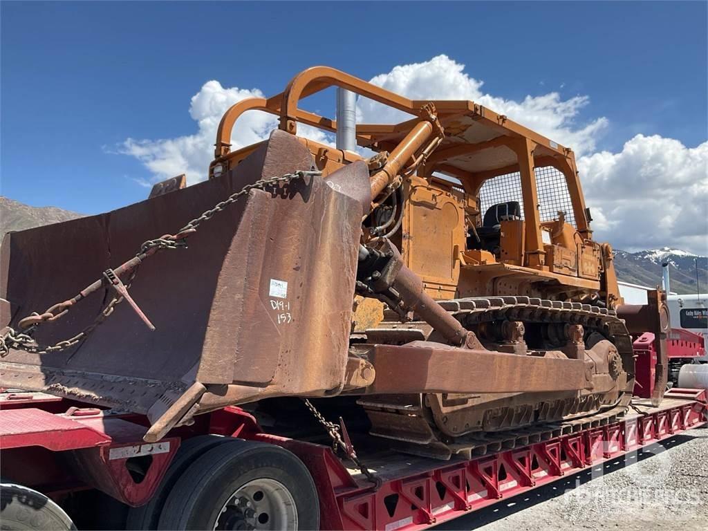 Komatsu D155 Crawler dozers
