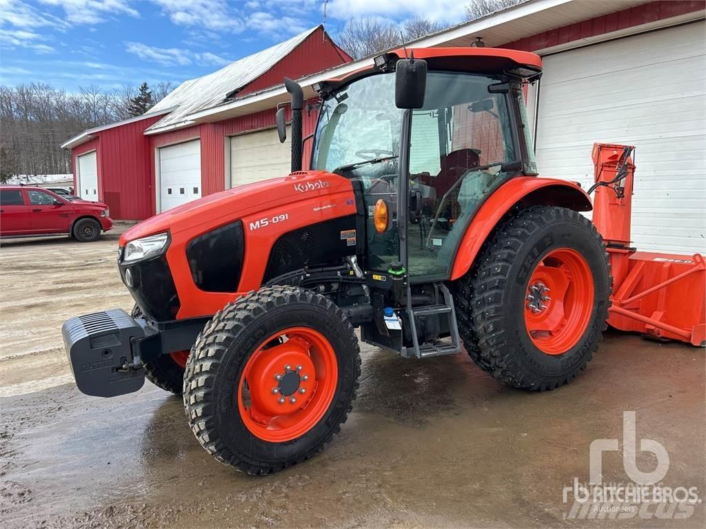 Kubota M5-091D Tractors