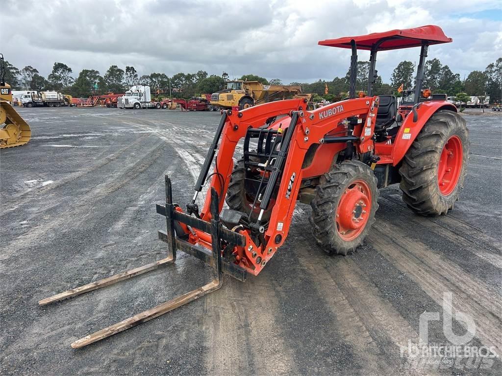 Kubota M7040SU Tractors