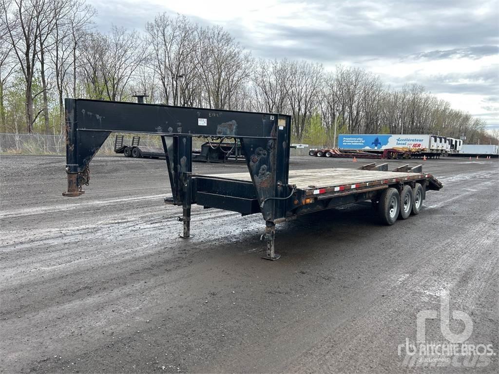 Laroche LA39T Lowboy trailer