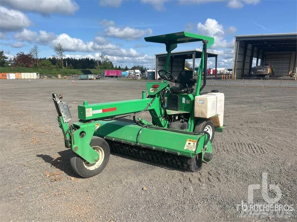 Lay-Mor SM300 Indoor sweepers