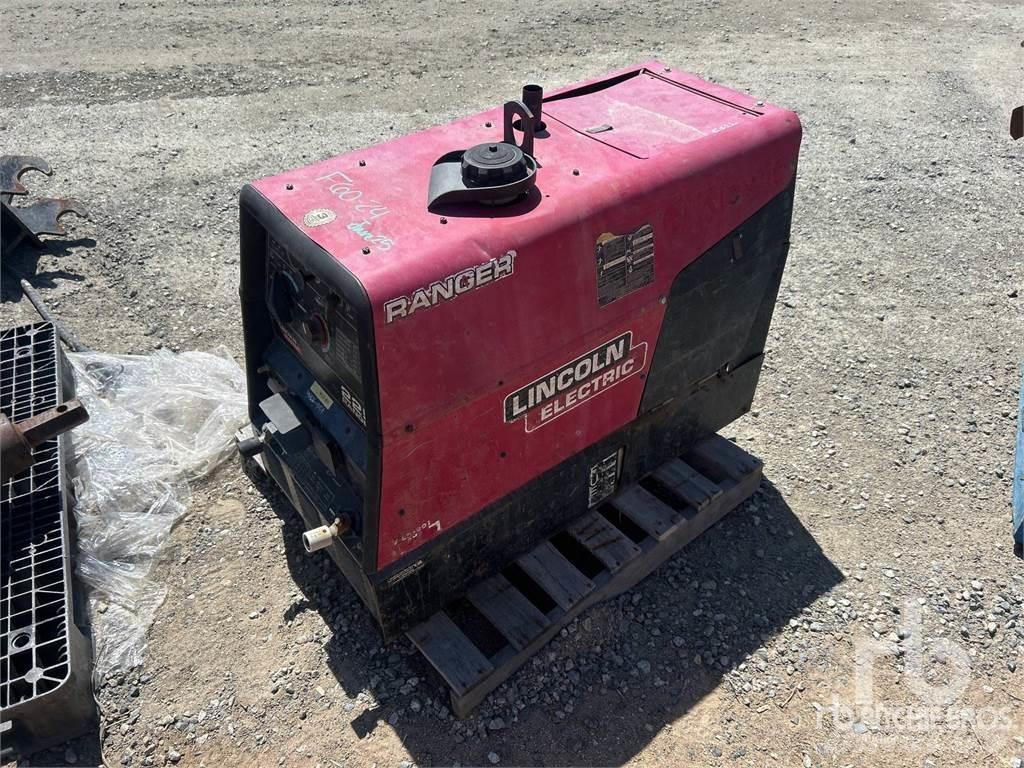 Lincoln 225 Welding Machines