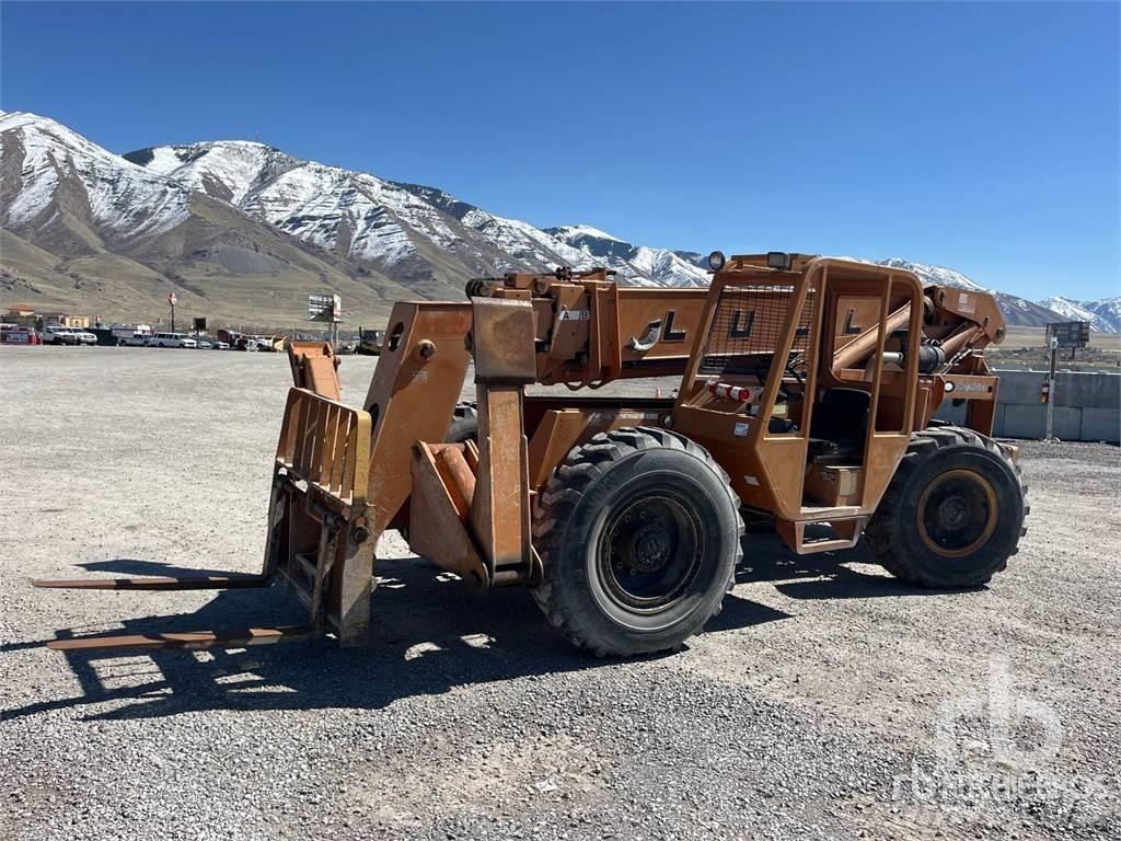 Lull 1044C54 Telescopic Handlers