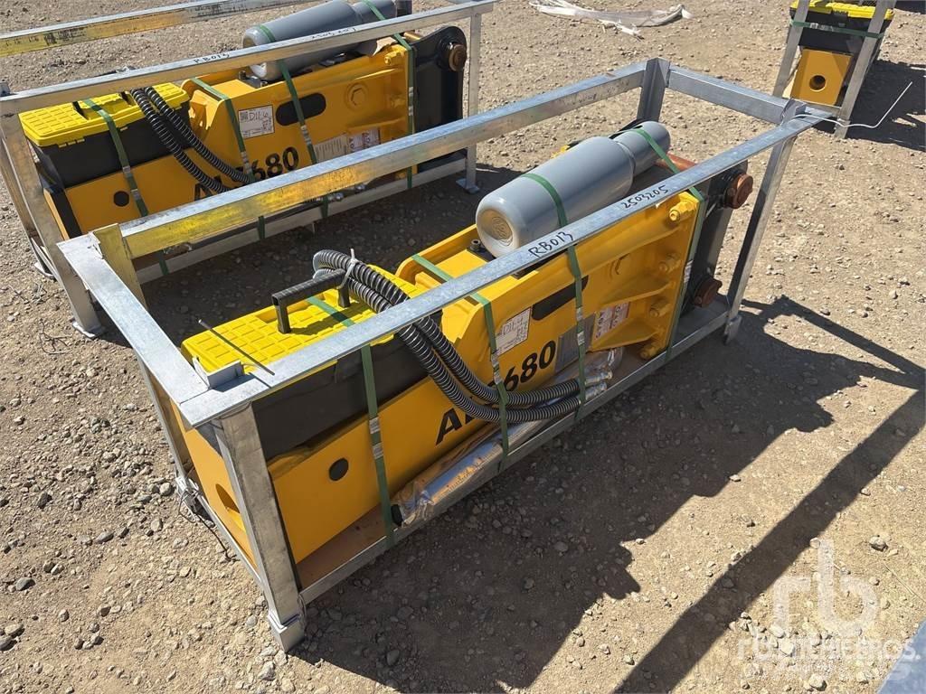  LYALS ALS680 Hammers / Breakers