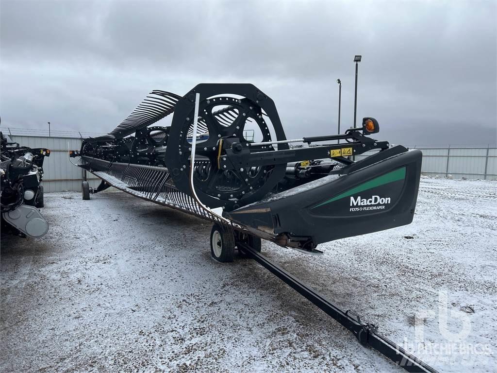 MacDon FD75 Harvester Headers