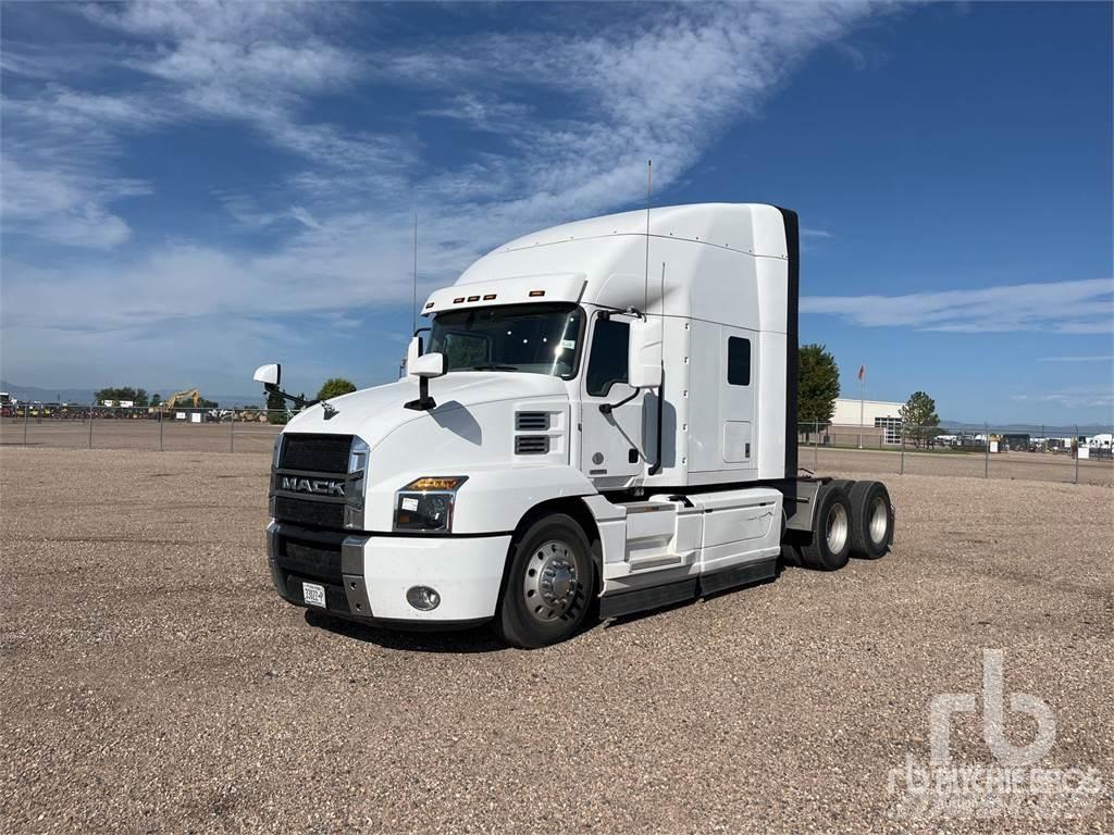 Mack ANTHEM Conventional Trucks / Tractor Trucks