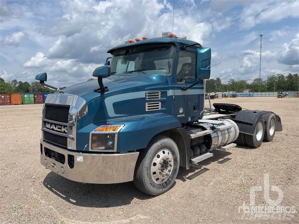 Mack ANTHEM Conventional Trucks / Tractor Trucks
