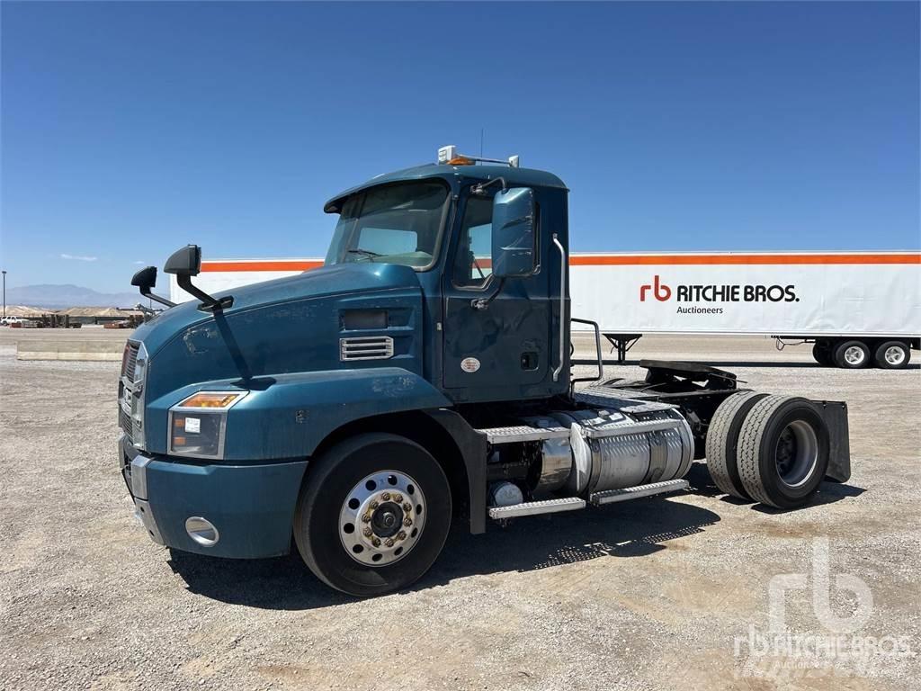Mack ANTHEM Conventional Trucks / Tractor Trucks