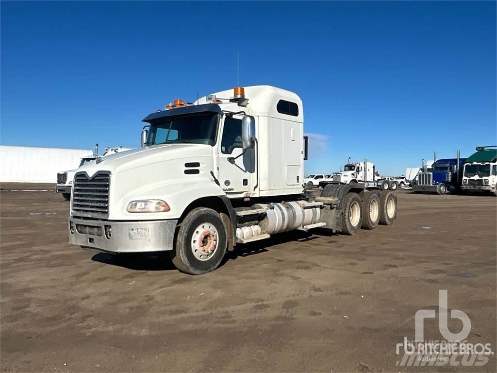 Mack CXU614 Conventional Trucks / Tractor Trucks