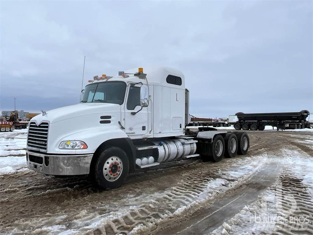 Mack CXU614 Conventional Trucks / Tractor Trucks