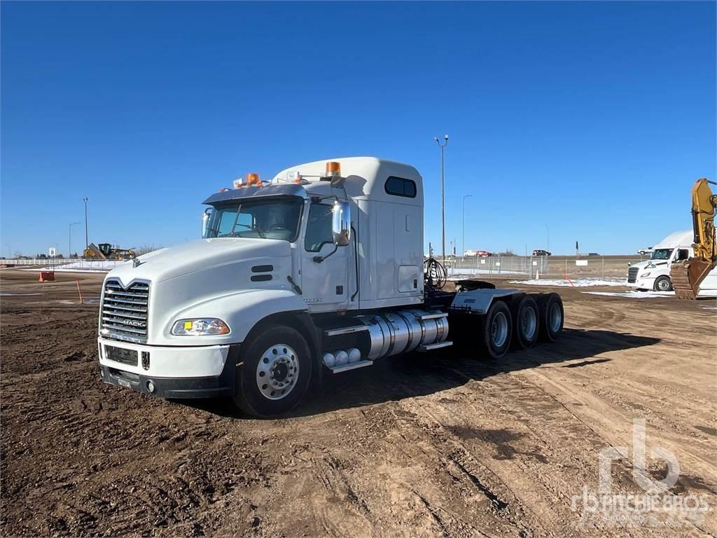 Mack CXU614 Conventional Trucks / Tractor Trucks