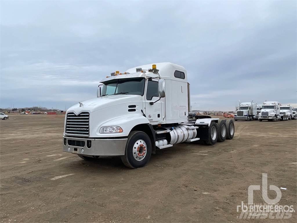 Mack CXU614 Conventional Trucks / Tractor Trucks