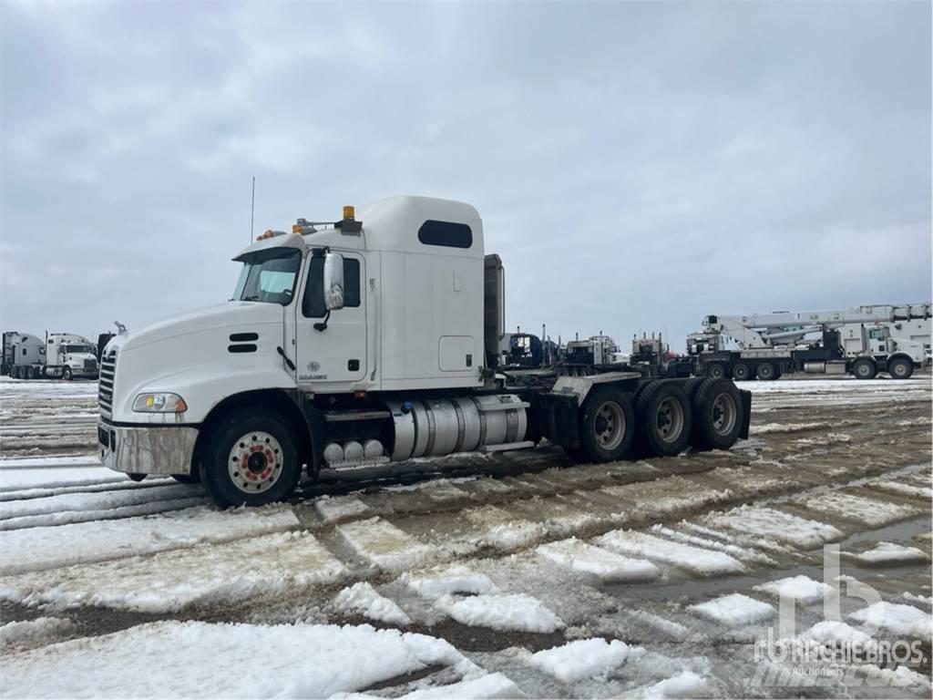 Mack CXU614 Conventional Trucks / Tractor Trucks