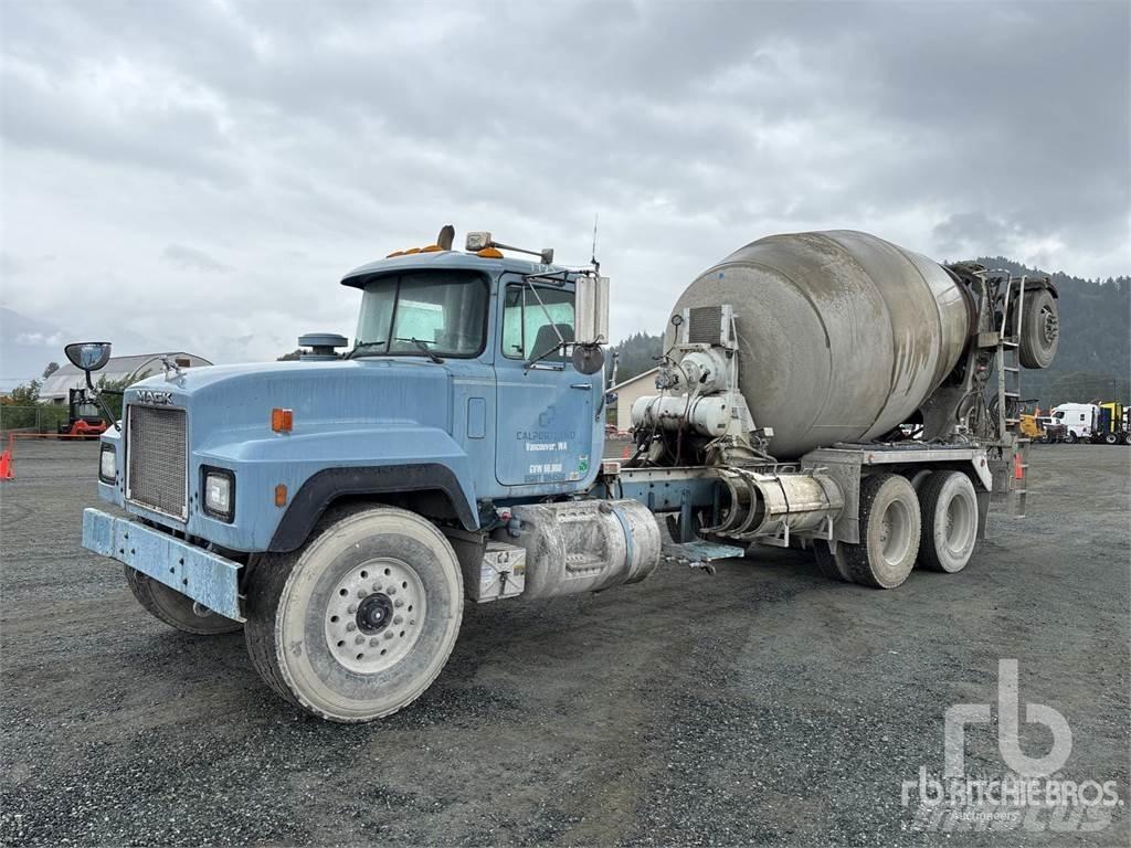 Mack RD690S Concrete Trucks