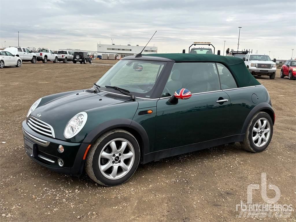 Mini COOPER Automobiles / SUVS