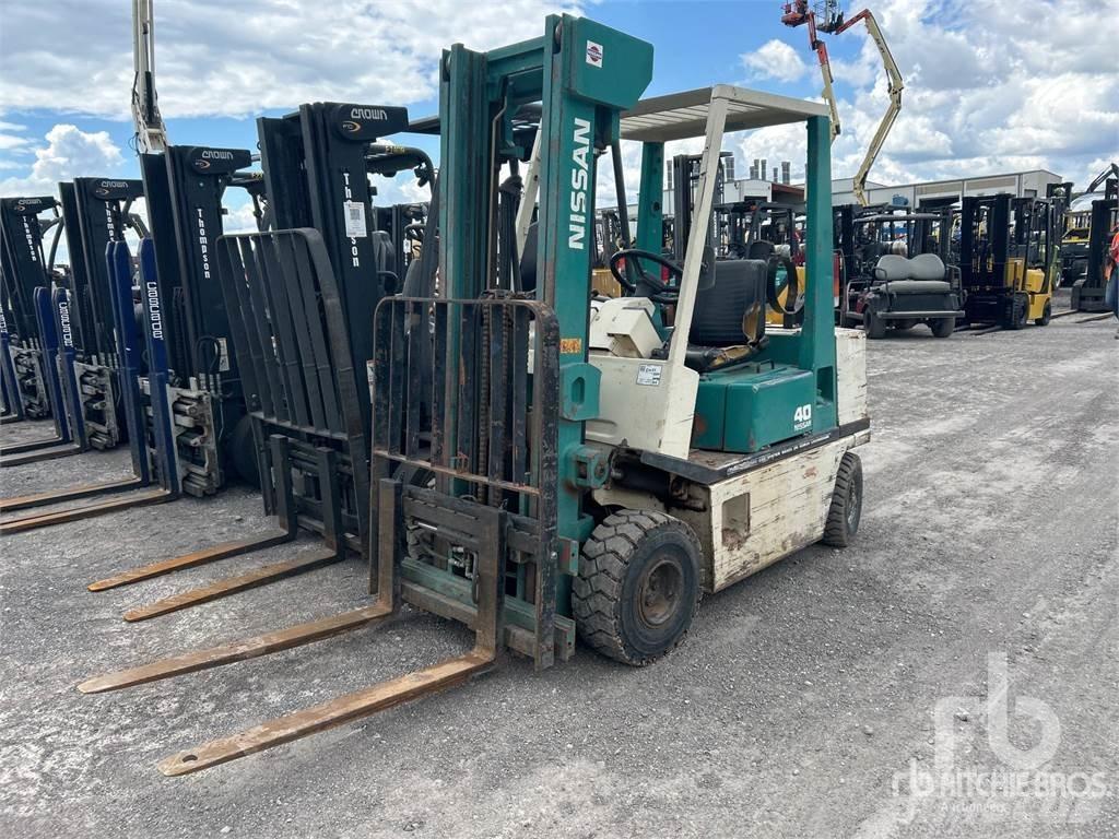 Nissan 40 Diesel Forklifts