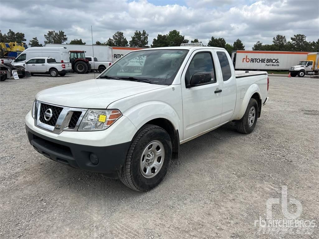 Nissan FRONTIER Pickup Trucks