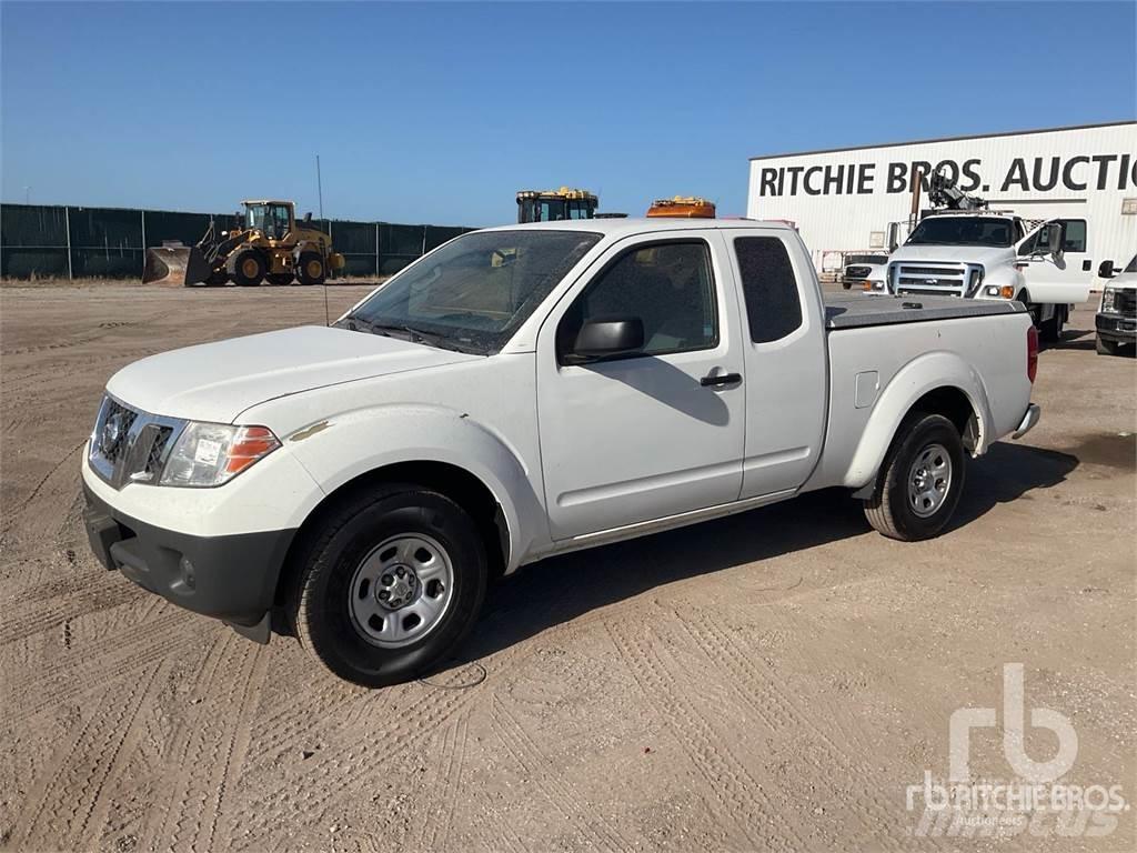 Nissan FRONTIER Pickup Trucks