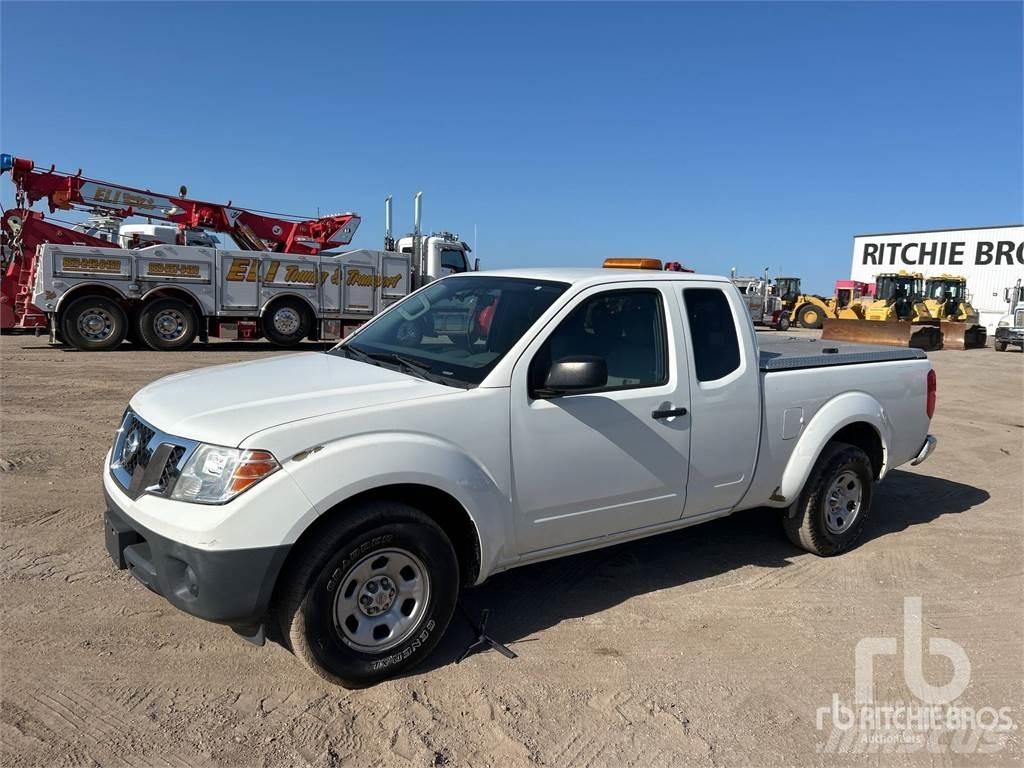 Nissan FRONTIER Pickup Trucks