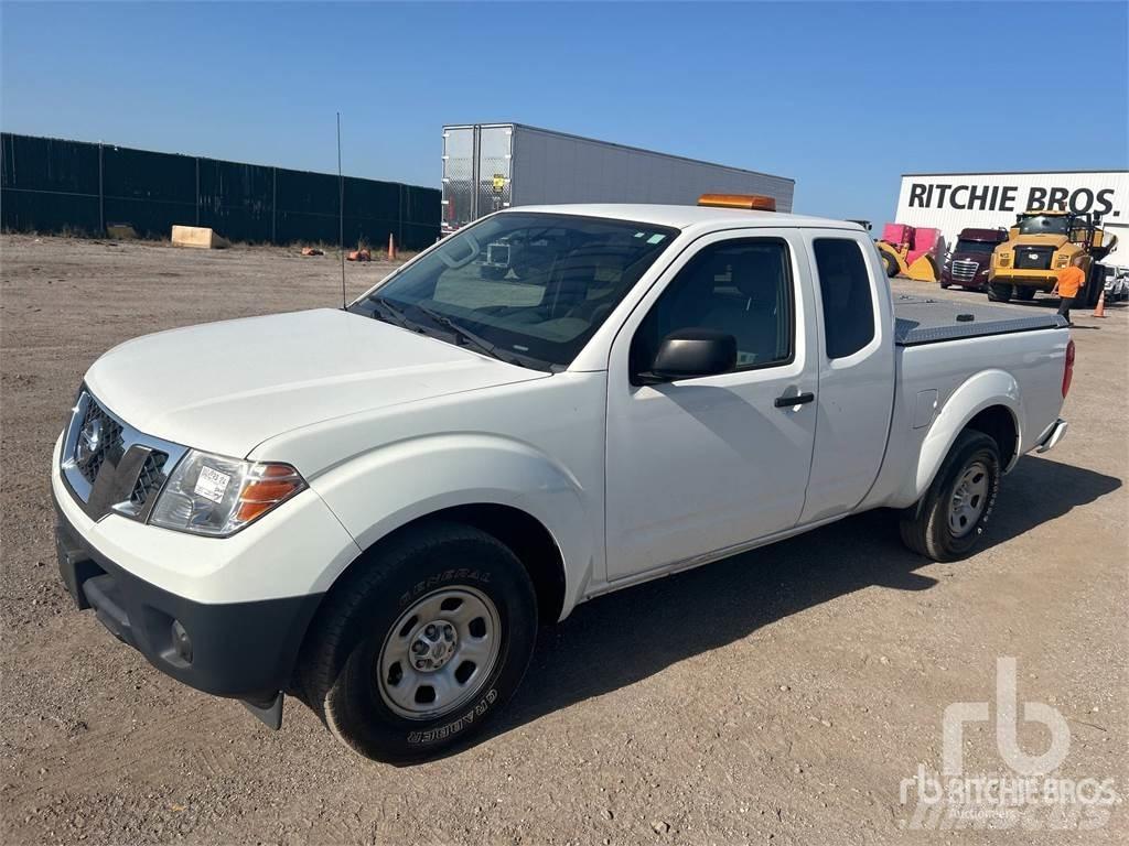 Nissan FRONTIER Pickup Trucks