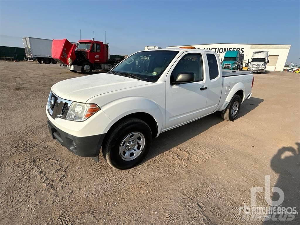 Nissan FRONTIER Pickup Trucks
