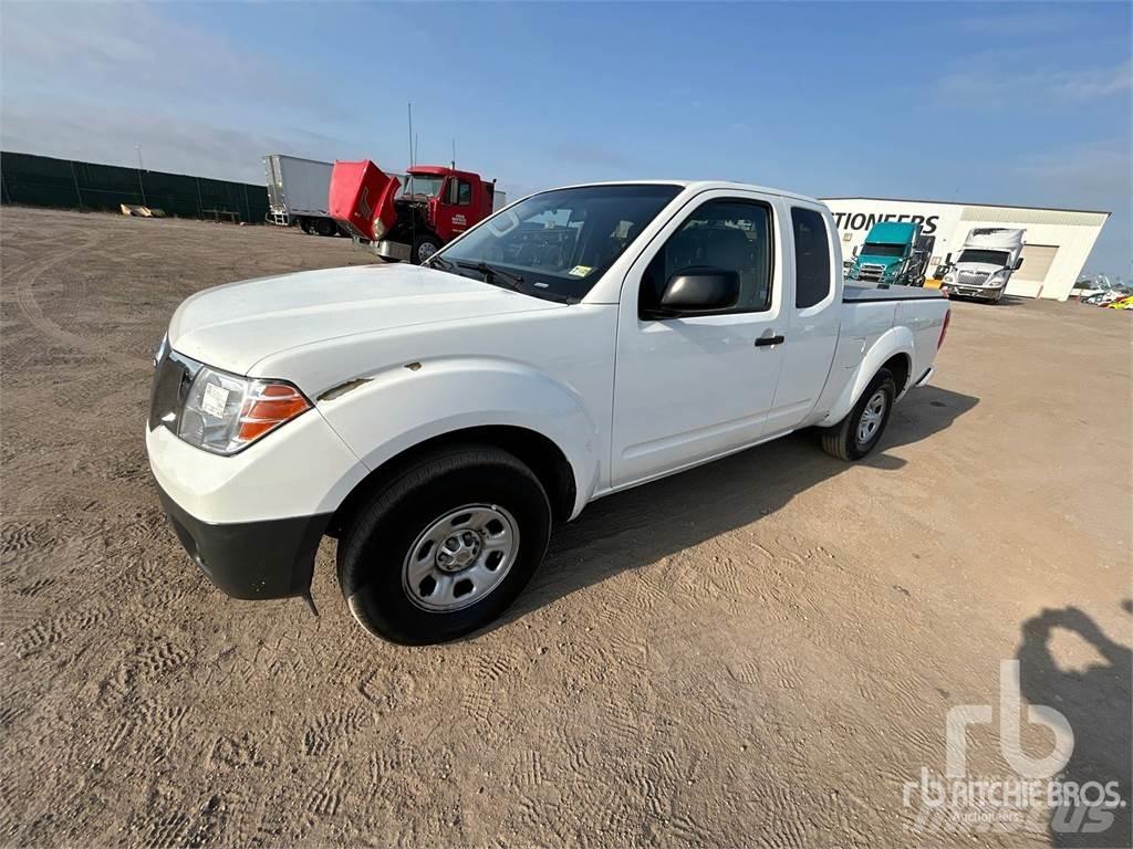 Nissan FRONTIER Pickup Trucks