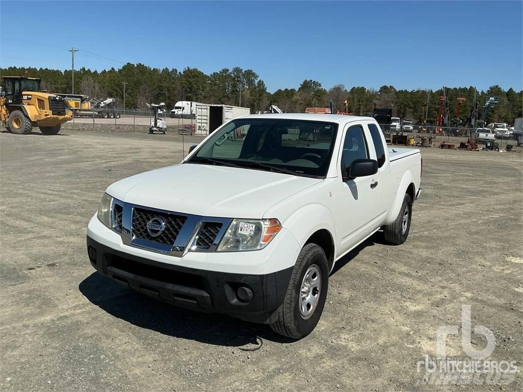 Nissan FRONTIER Pickup Trucks