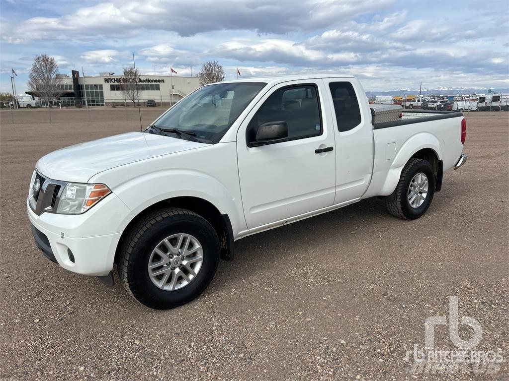 Nissan FRONTIER Pickup Trucks
