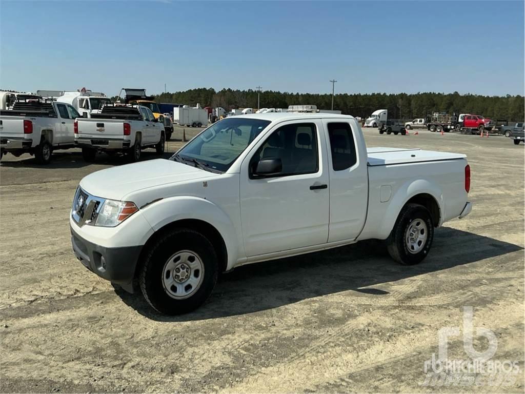 Nissan FRONTIER Pickup Trucks