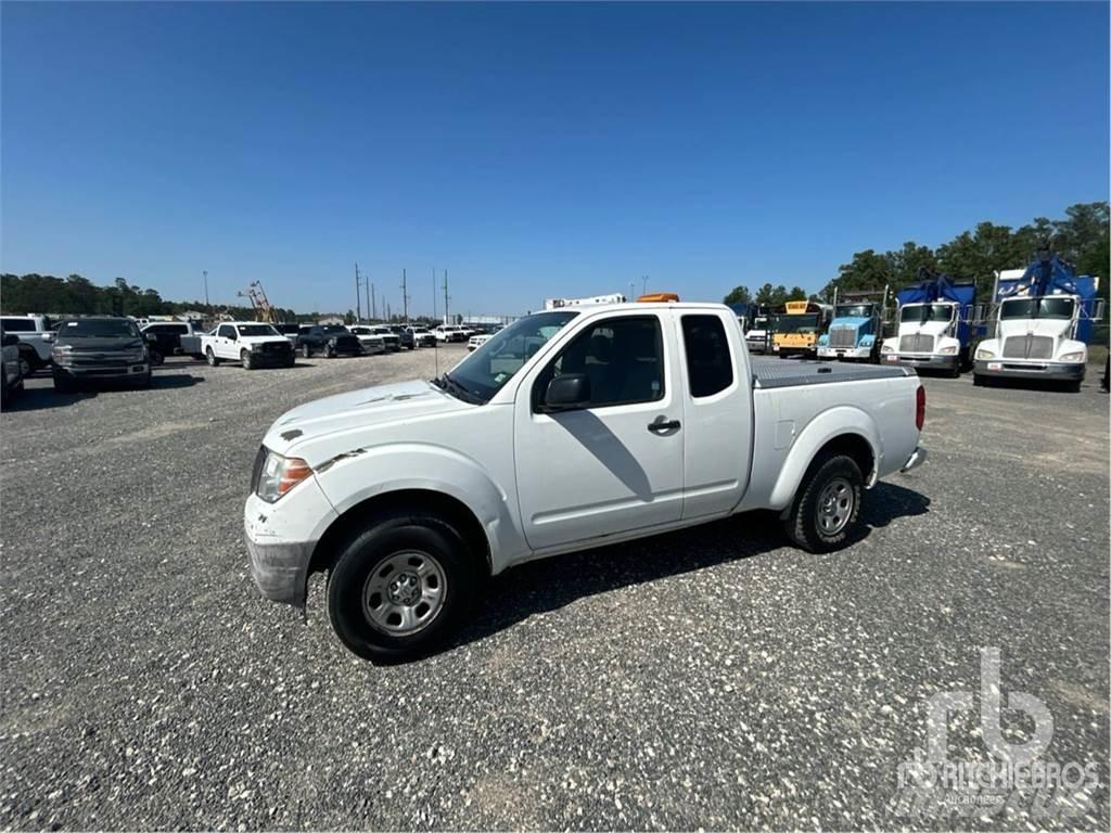 Nissan FRONTIER Pickup Trucks