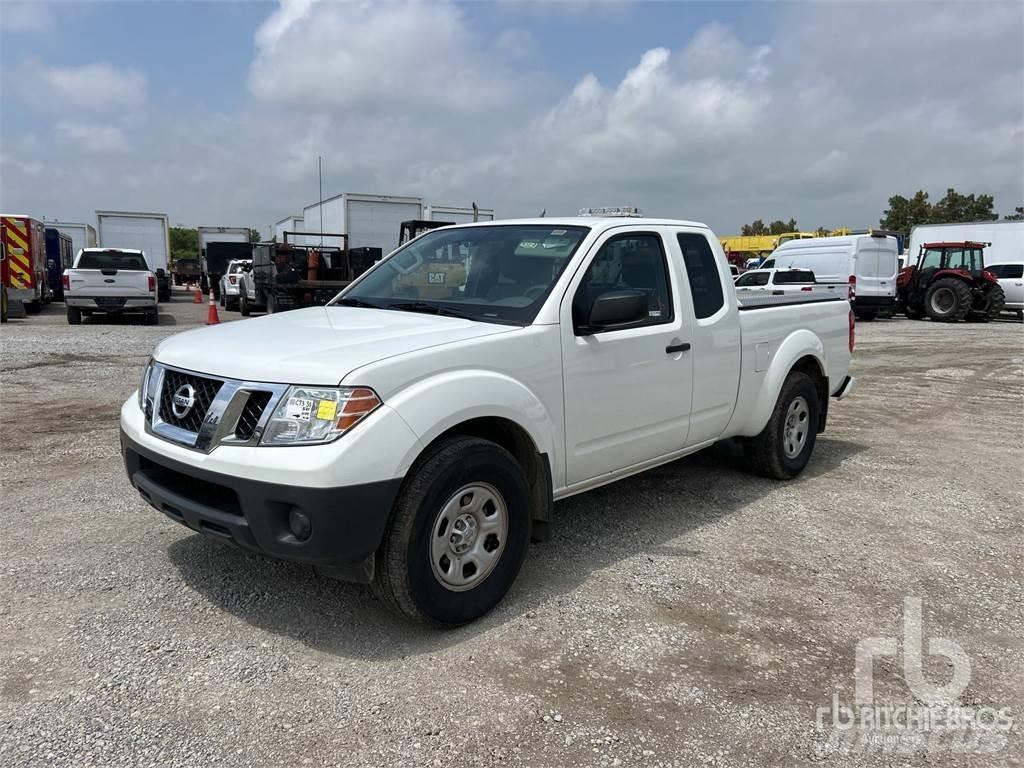 Nissan FRONTIER Pickup Trucks