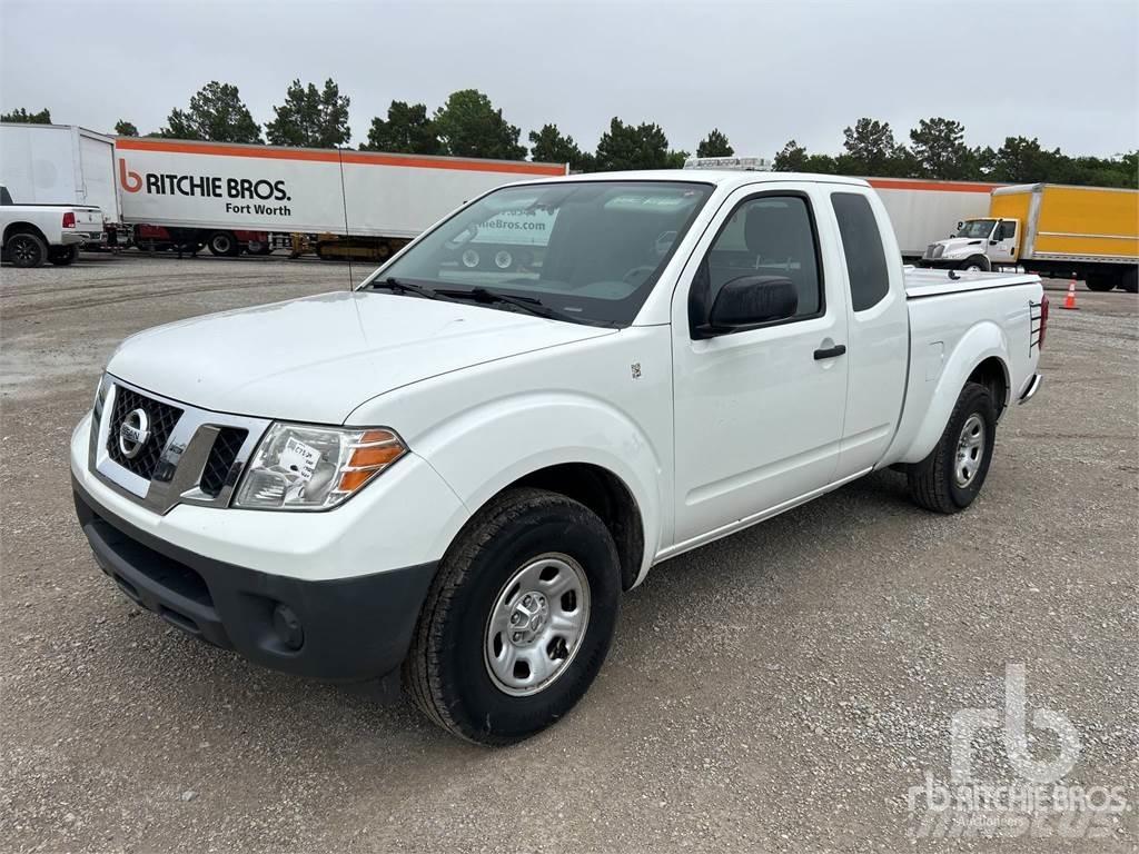 Nissan FRONTIER Pickup Trucks