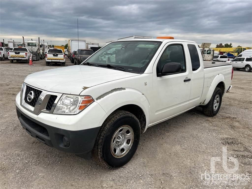 Nissan FRONTIER Pickup Trucks